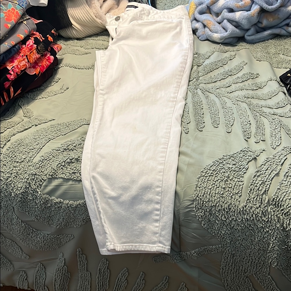 Lands' End White Cropped Pants - Picture 4 of 4